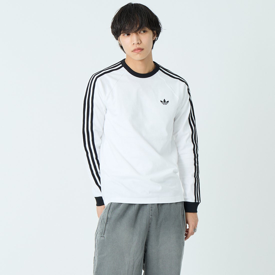 adidas Originals [アディダス オリジナルス] スリーストライプス ロングスリーブTシャツ [MCE70] KE3545 &&モデル身長：179cm 着用サイズ：L&&