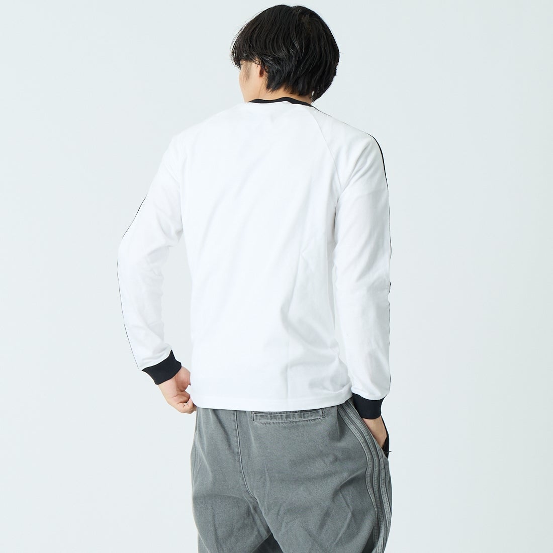 adidas Originals [アディダス オリジナルス] スリーストライプス ロングスリーブTシャツ [MCE70] KE3545 &&モデル身長：179cm 着用サイズ：L&&