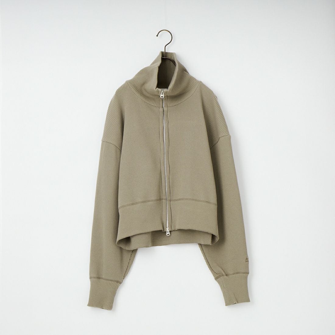 ｸﾞﾚｰｼﾞｭ