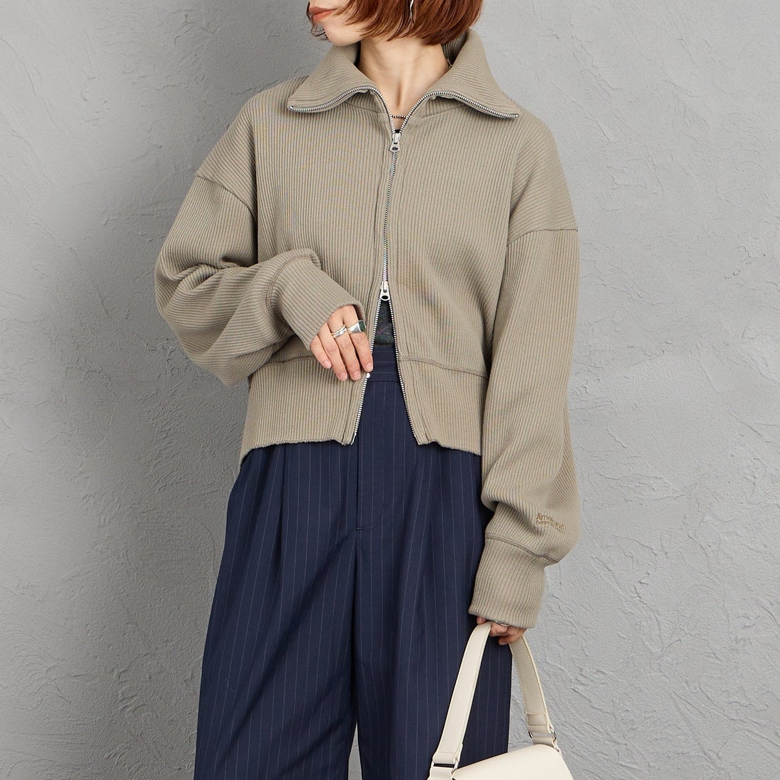 Americana [アメリカーナ] ヴィンテージリブ クロップドブルゾン [BRF-790A] ｸﾞﾚｰｼﾞｭ &&モデル身長：158cm 着用サイズ：ONE SIZE&&