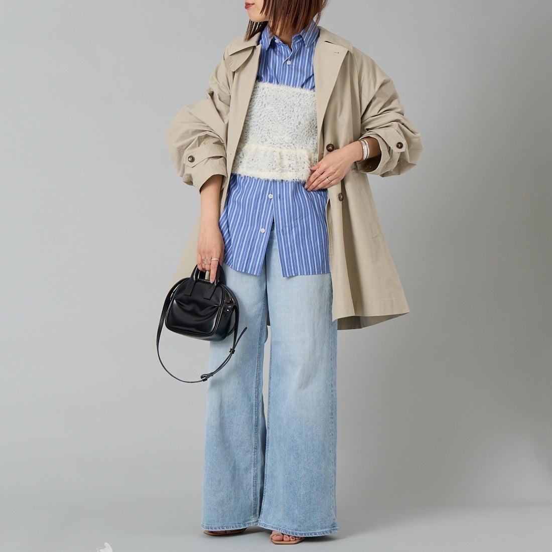 CLOCHE [クロシェ] ミドル丈トレンチコート [61284504] ﾍﾞｰｼﾞｭ &&モデル身長：159cm 着用サイズ：2&&