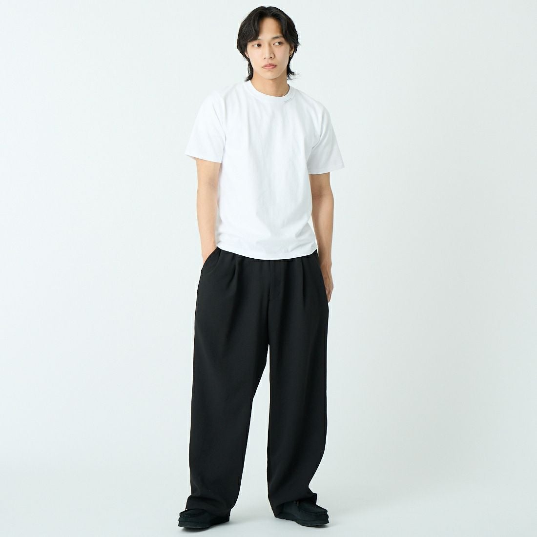 YANUK [ヤヌーク] YYYYYYY Tシャツ [57261901] WSX &&モデル身長：179cm 着用サイズ：M&&