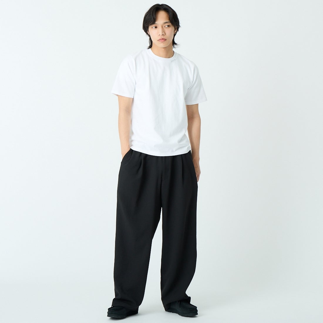 YANUK [ヤヌーク] YYYYYYY Tシャツ [57261901] WSX &&モデル身長：179cm 着用サイズ：M&&