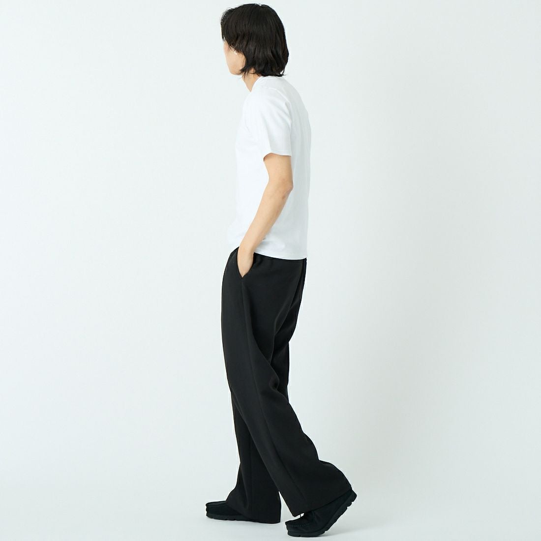 YANUK [ヤヌーク] YYYYYYY Tシャツ [57261901] WSX &&モデル身長：179cm 着用サイズ：M&&