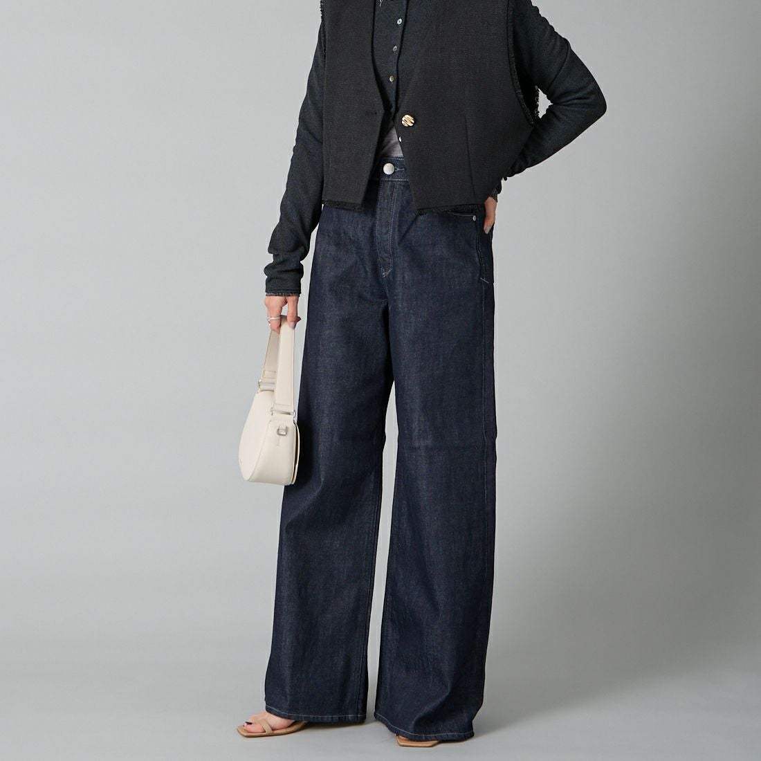 OWI&&モデル身長：159cm 着用サイズ：24&&