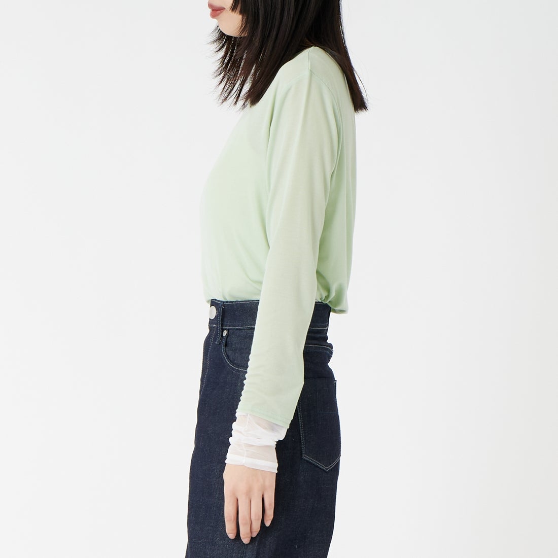 DIGNITE COLLIER [ディニテコリエ] 袖シャーリングプルオーバー [80267005] 061 ﾐﾝﾄｸﾞﾘ &&モデル身長：162cm 着用サイズ：F&&