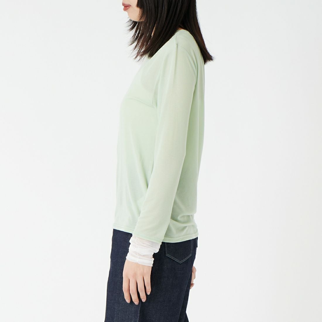 DIGNITE COLLIER [ディニテコリエ] 袖シャーリングプルオーバー [80267005] 061 ﾐﾝﾄｸﾞﾘ &&モデル身長：162cm 着用サイズ：F&&