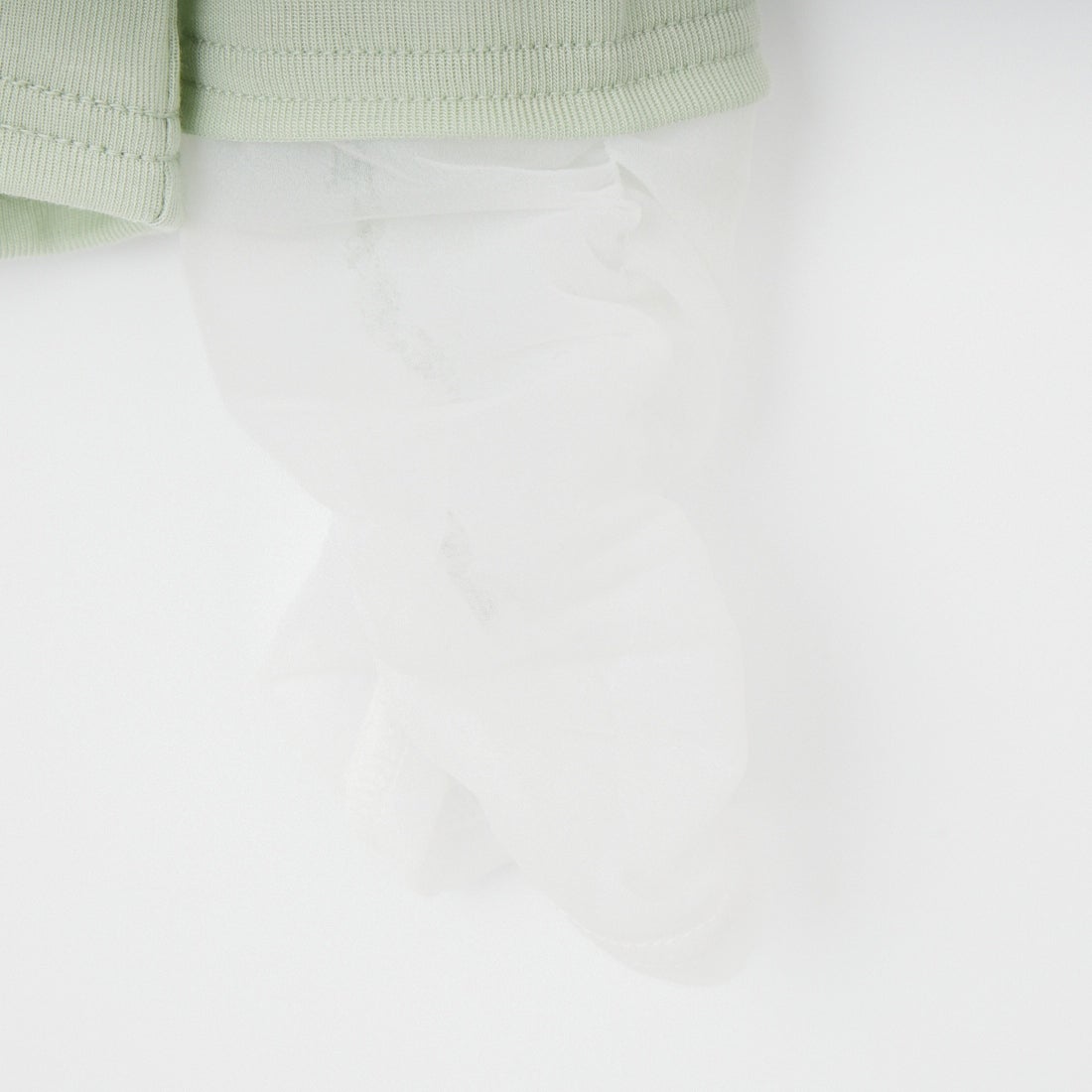 DIGNITE COLLIER [ディニテコリエ] 袖シャーリングプルオーバー [80267005] 061 ﾐﾝﾄｸﾞﾘ