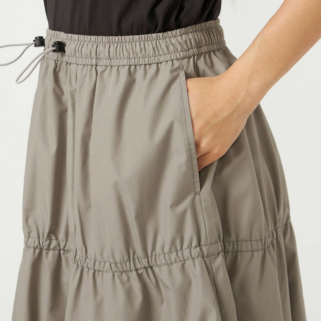 THE NORTH FACE PURPLE LABEL [ザ ノースフェイス パープルレーベル] フィールドティアードスカート [N26SE057] H GRAY