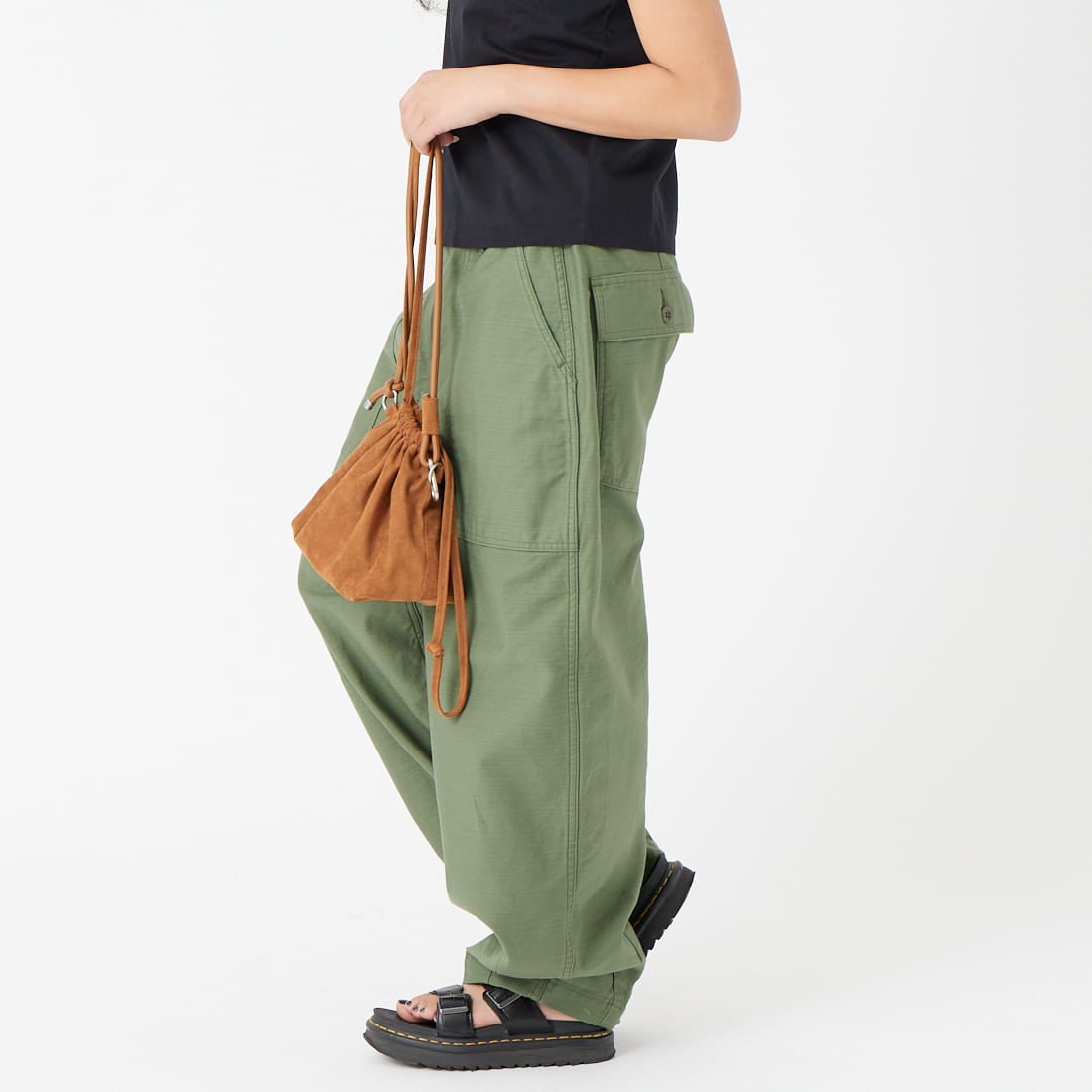 HARVESTY [ハーベスティ] ビッグファティーグパンツ [A12605] 55 MILITAR &&モデル身長：162cm 着用サイズ：1&&