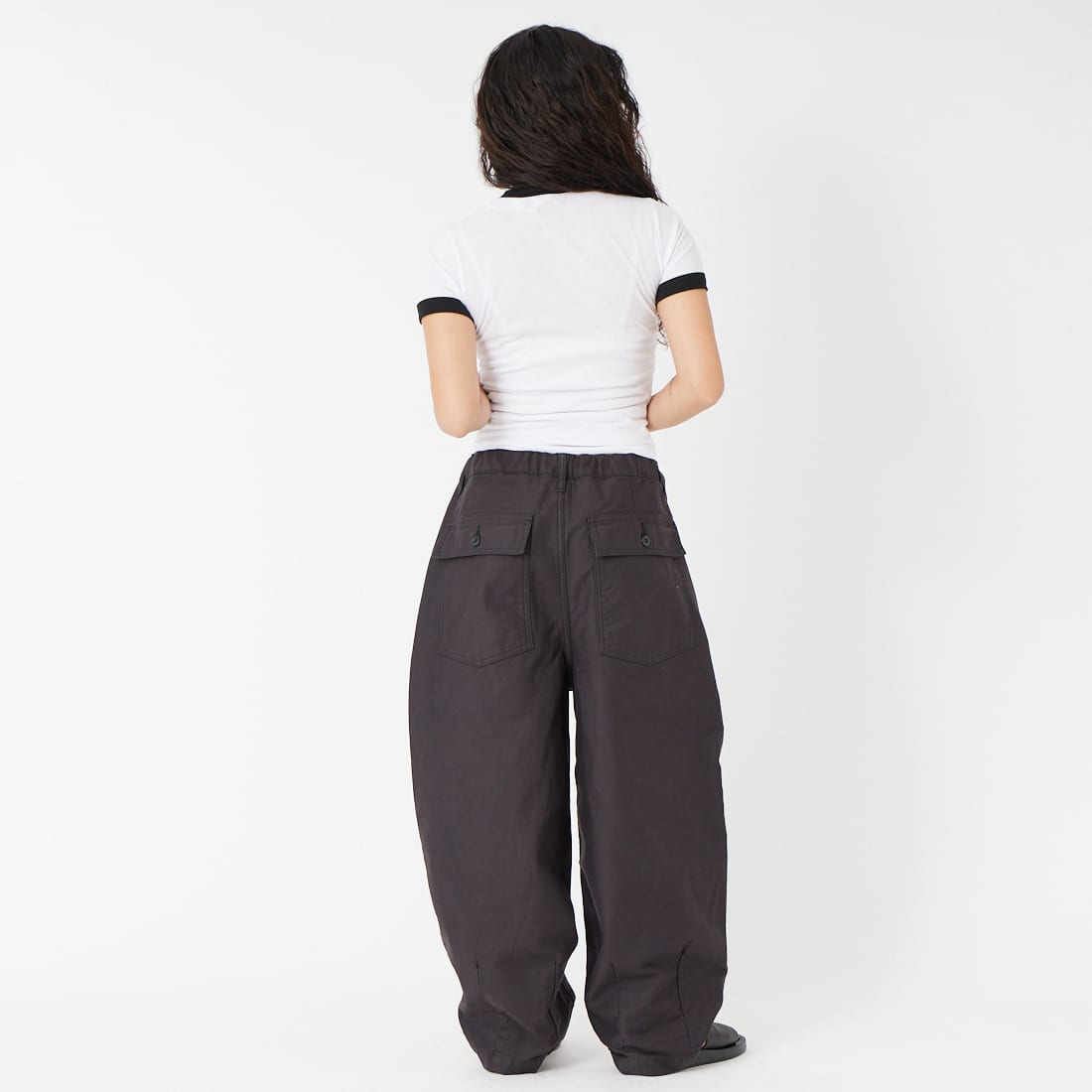 HARVESTY [ハーベスティ] ビッグファティーグパンツ [A12605] 19 BLACK &&モデル身長：162cm 着用サイズ：1&&