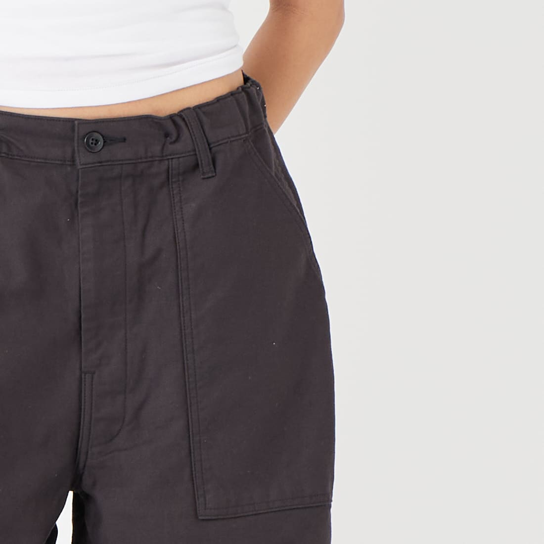 HARVESTY [ハーベスティ] ビッグファティーグパンツ [A12605] 19 BLACK &&モデル身長：162cm 着用サイズ：1&&