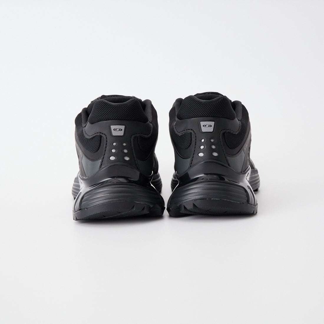 SALOMON [サロモン] スニーカー [XT-WHISPER] L47762000