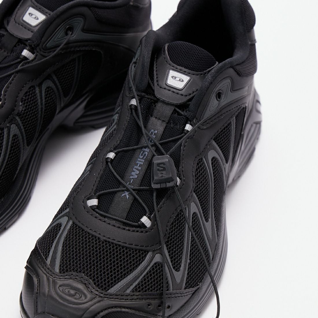 SALOMON [サロモン] スニーカー [XT-WHISPER] L47762000