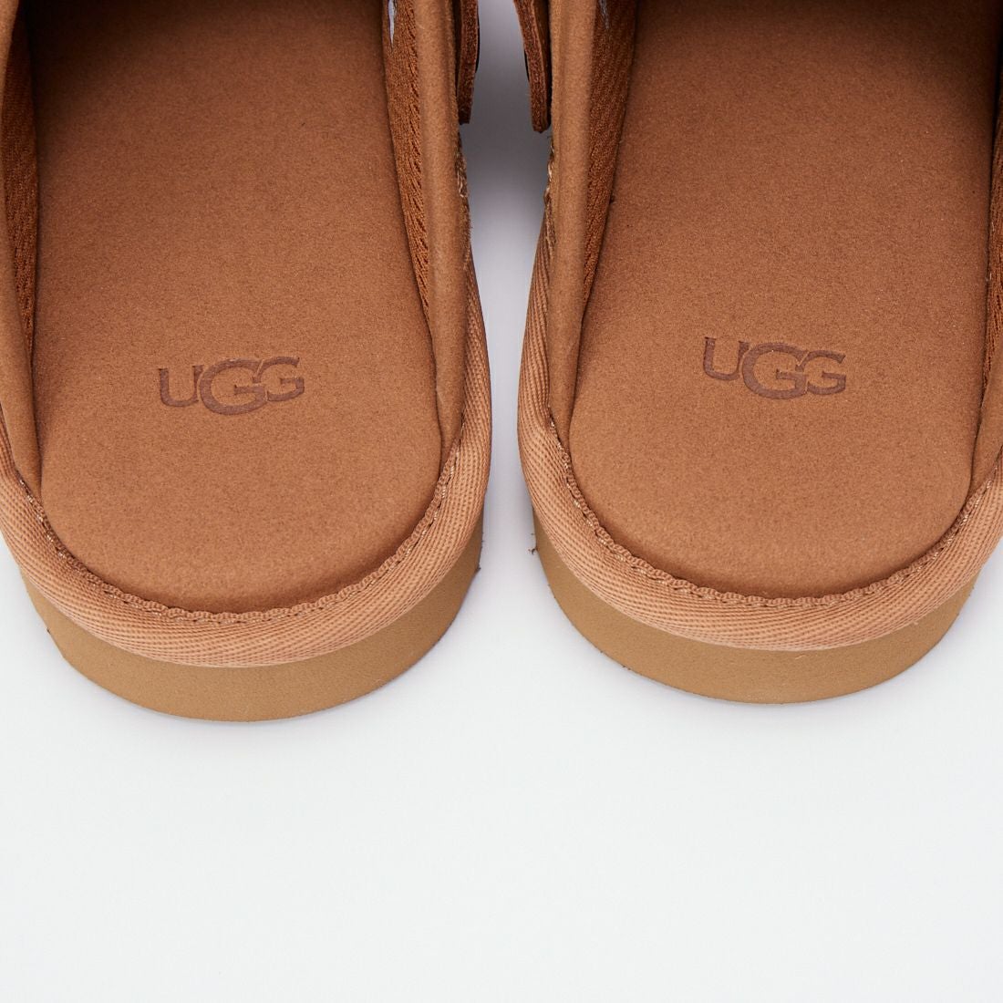 UGG [アグ] ゴールデンコースト クロッグ2 [1166915] CHESTNUT
