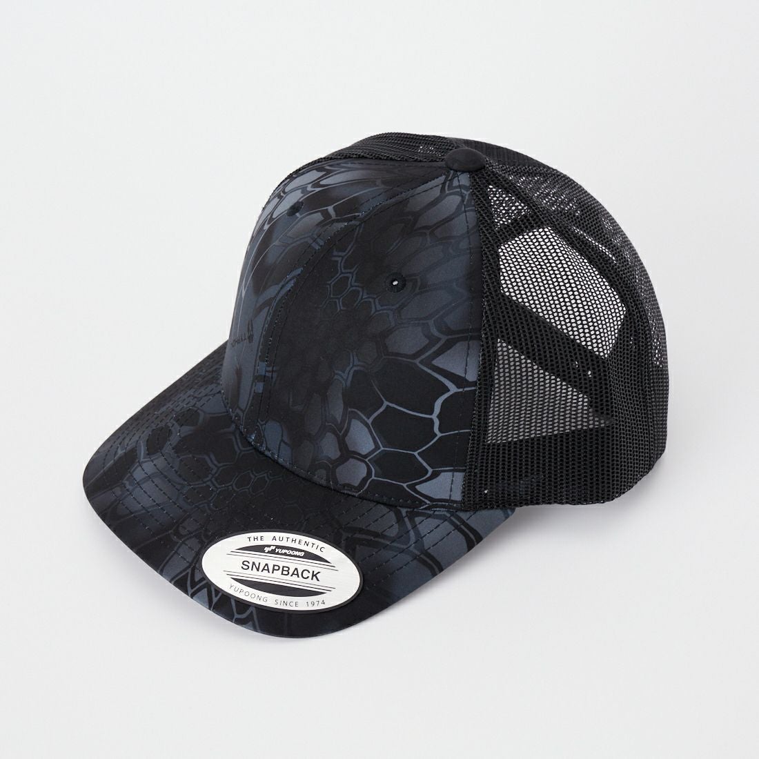 YP CLASSICS [ワイピークラシックス] Flexfit Kryptek レトロトラッカーキャップ [RETRO-TRUCKER-CAP] BLACK