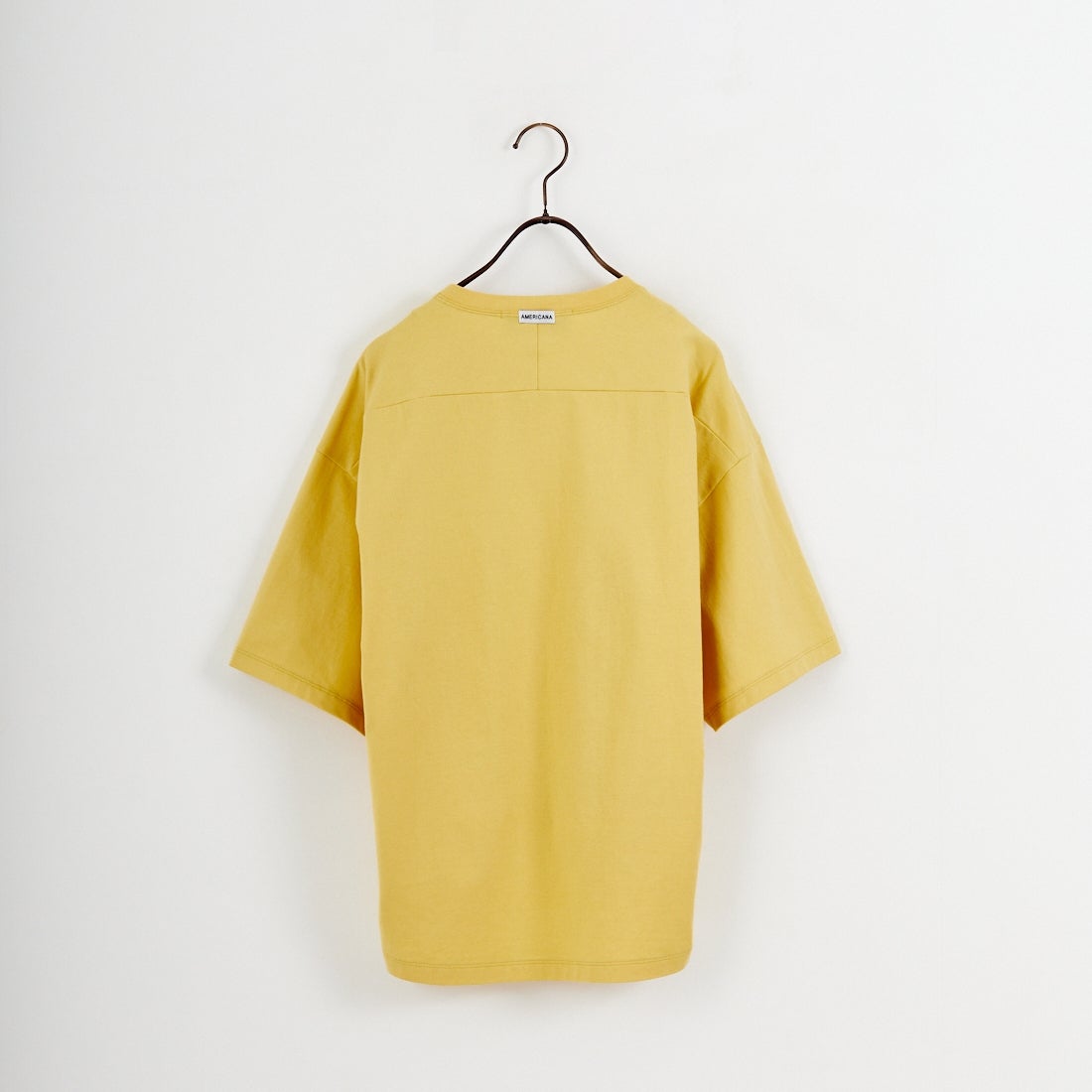 Americana × JEANS FACTORY [アメリカーナ × ジーンズファクトリー] 別注 AMRCN ショート丈フロッキープリントTシャツ [ASO-M-851-1-JF] ｲｴﾛｰ