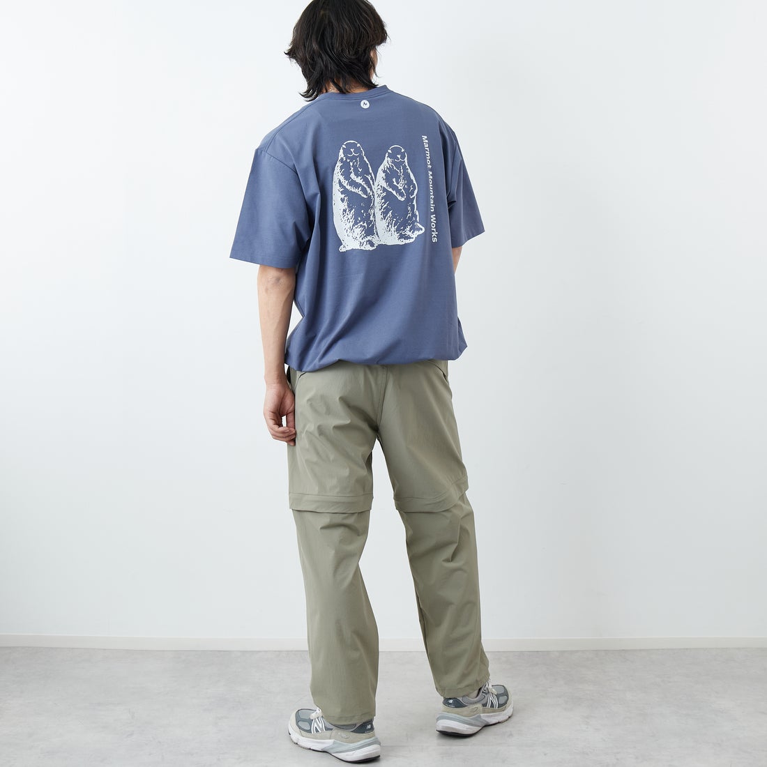 Marmot [マーモット] 別注 ドローコード付き マーモットバックプリントTシャツ [MTSS26MST335IN-JF] INDIGO &&モデル身長：179cm 着用サイズ：L&&