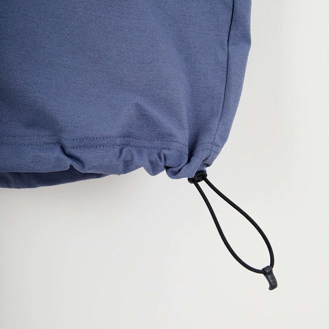 Marmot [マーモット] 別注 ドローコード付き マーモットバックプリントTシャツ [MTSS26MST335IN-JF] INDIGO