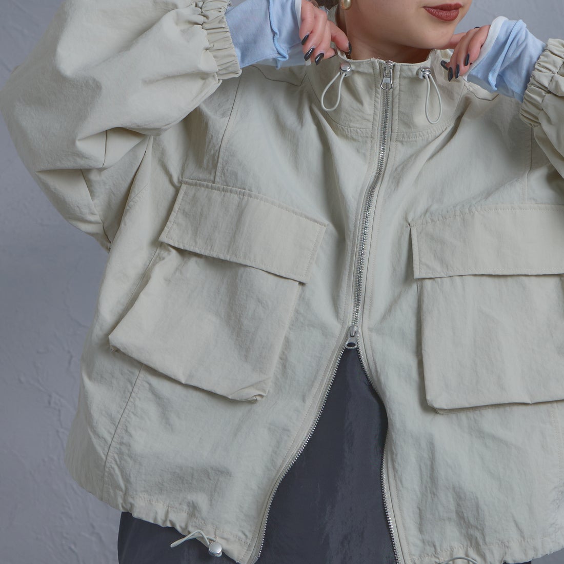 nenom [ネノム] ドローコード付 ハイネック ナイロンショートブルゾン [NE26312011] 21 IVORY