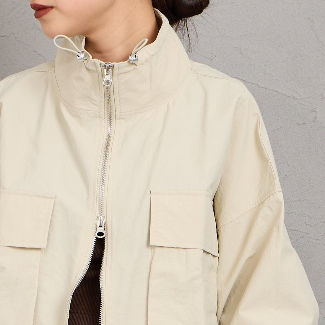 nenom [ネノム] ドローコード付 ハイネック ナイロンショートブルゾン [NE26312011] 21 IVORY