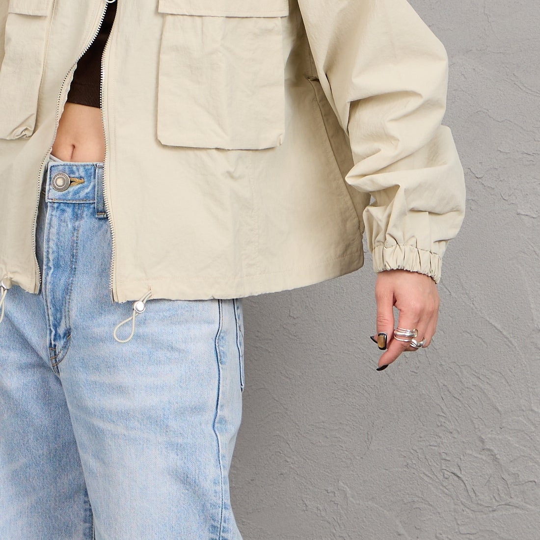 nenom [ネノム] ドローコード付 ハイネック ナイロンショートブルゾン [NE26312011] 21 IVORY