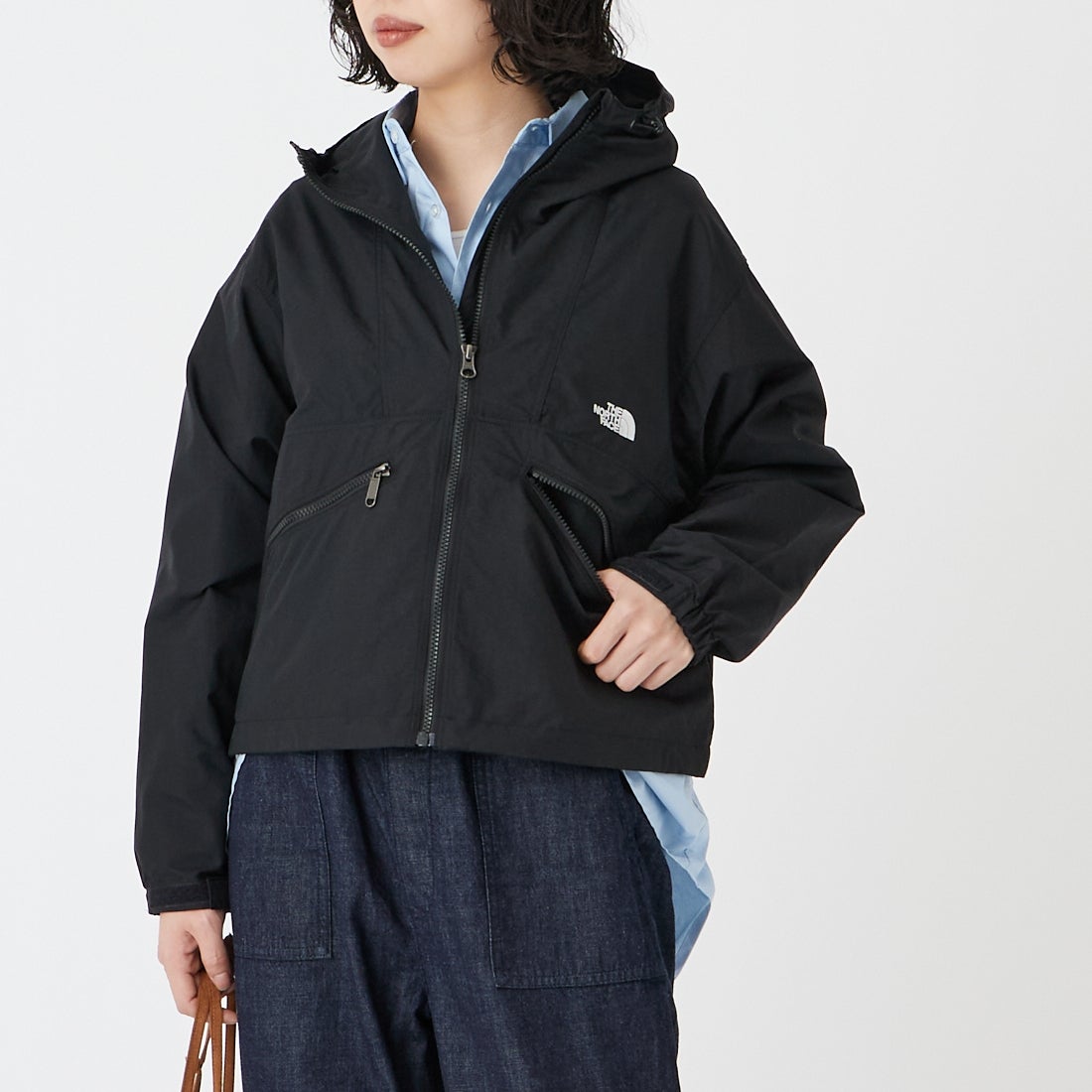 THE NORTH FACE [ザ ノースフェイス] ショートコンパクトジャケット [NPW22630] K &&モデル身長：162cm 着用サイズ：M&&