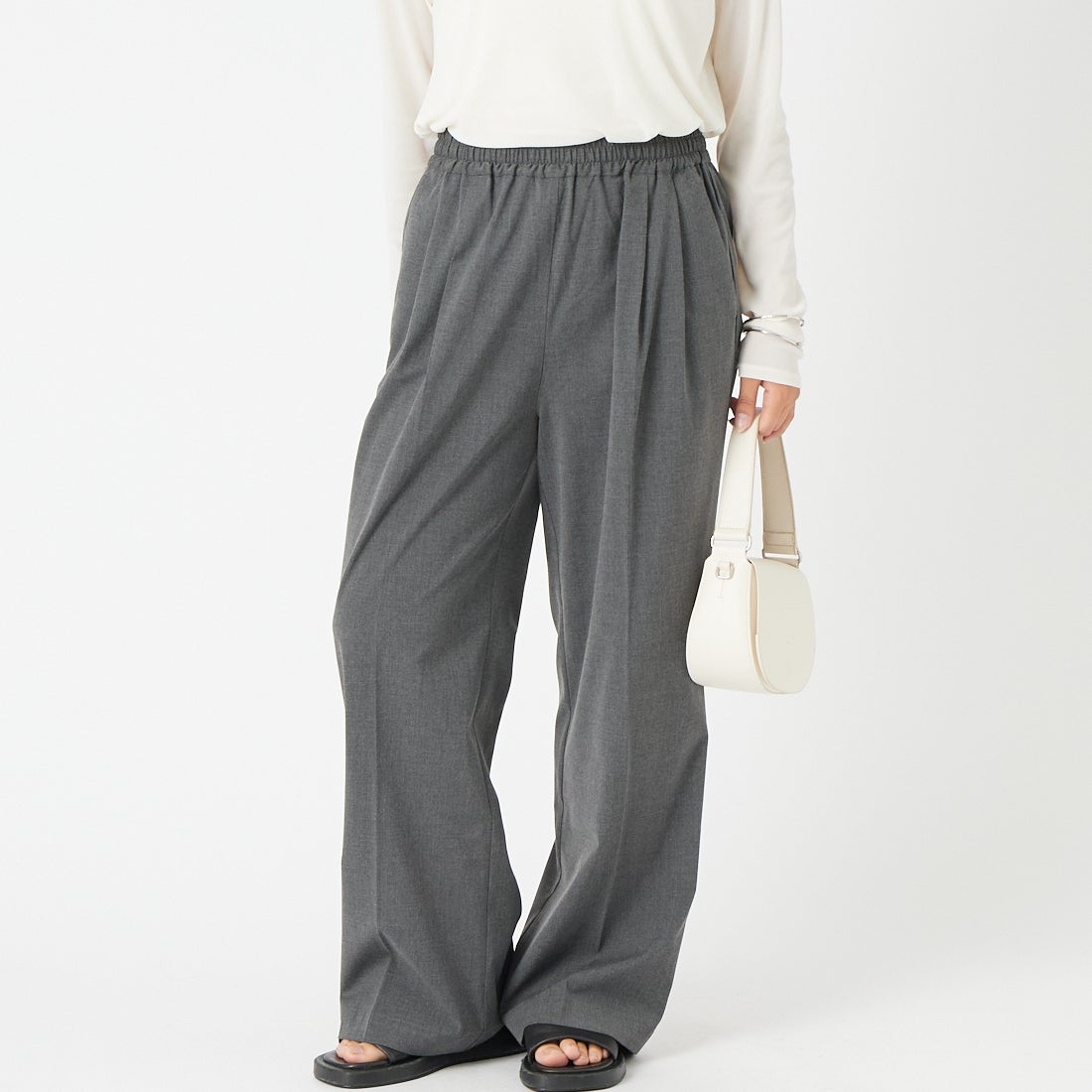 10 CHARCOA&&モデル身長：162cm 着用サイズ：M&&