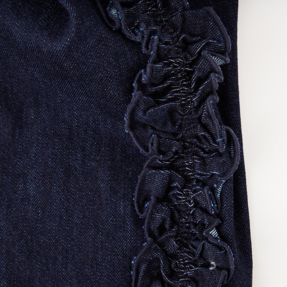 RhodolirioN [ロドリリオン] フリルサイドデニムフレアパンツ [SW1011] INDIGO