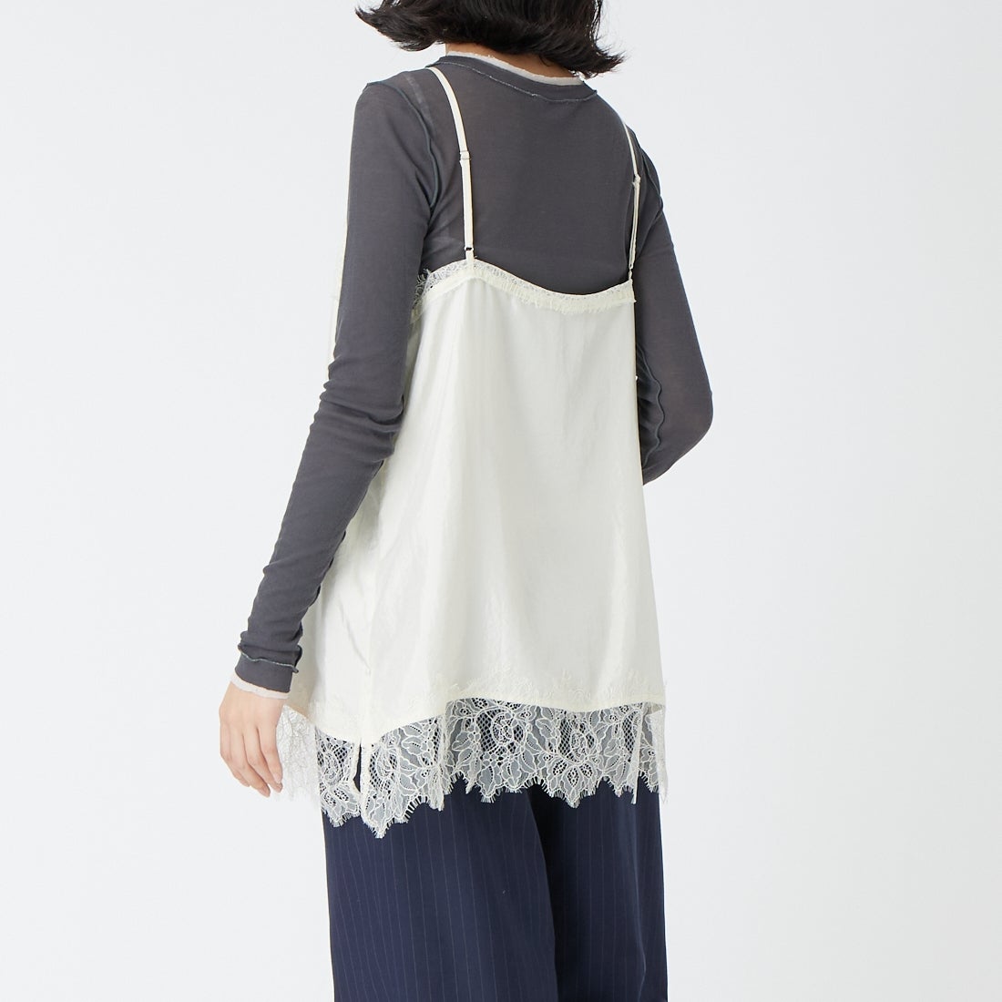 CLOCHE [クロシェ] サテン風レースキャミソール [61285710] ｵﾌ &&モデル身長：162cm 着用サイズ：2&&