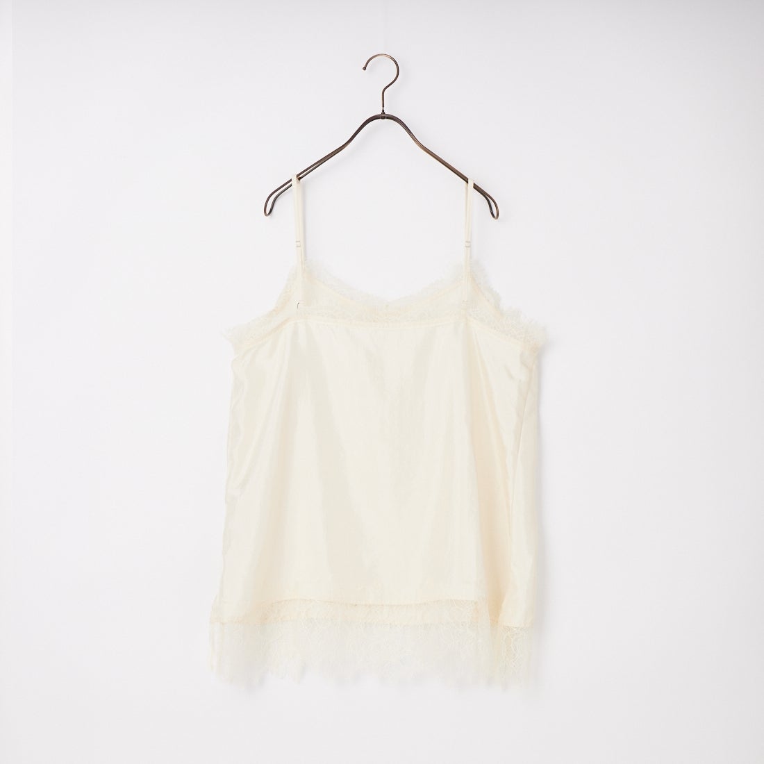 CLOCHE [クロシェ] サテン風レースキャミソール [61285710] ｵﾌ