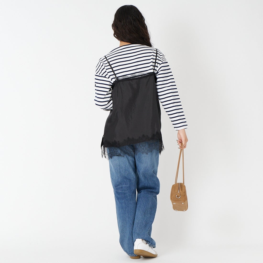 CLOCHE [クロシェ] サテン風レースキャミソール [61285710] ﾌﾞﾗｯｸ &&モデル身長：162cm 着用サイズ：2&&