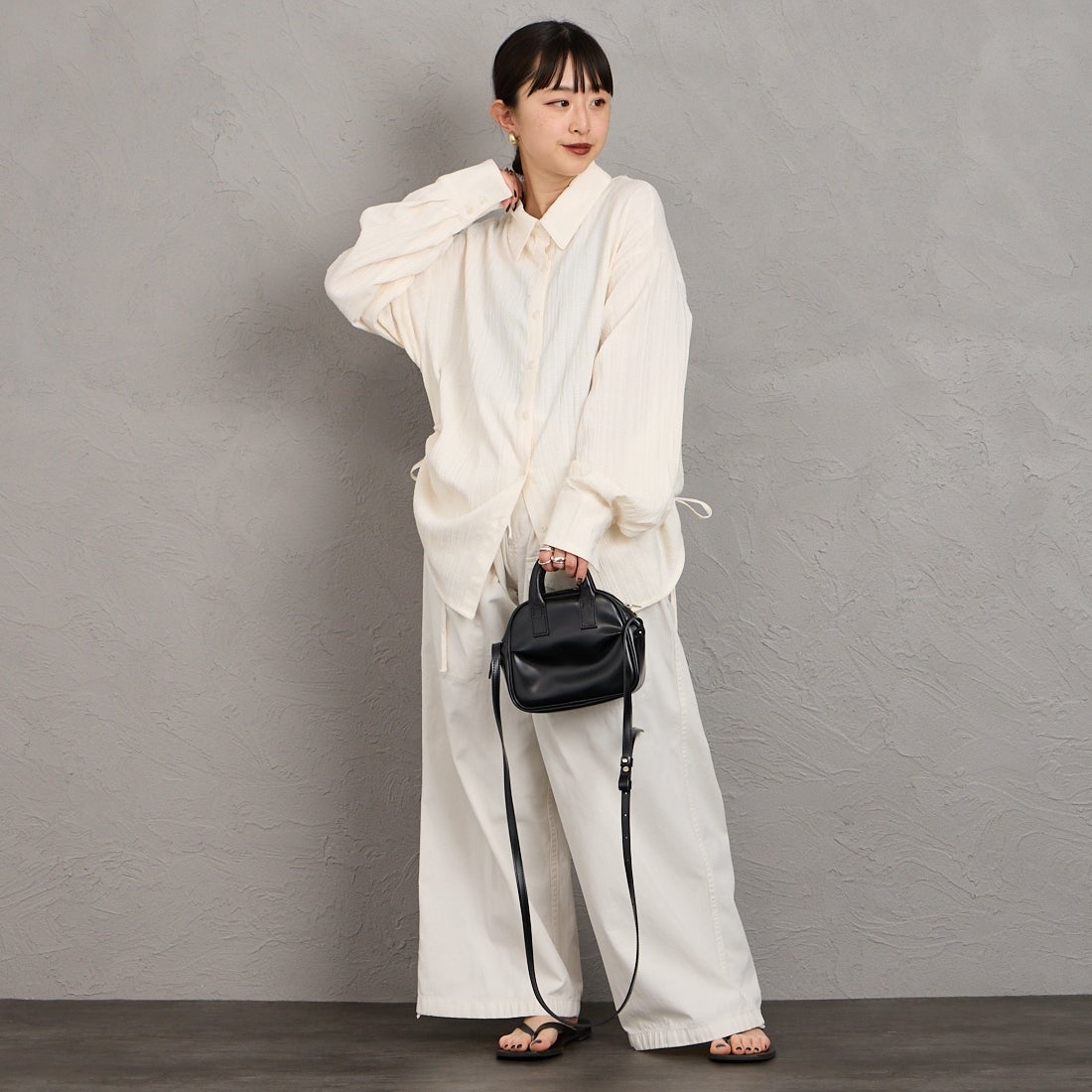 nenom [ネノム] マルチWAY ビスチェセットシャツ [NE26312005] 02 OFF &&モデル身長：150cm 着用サイズ：F&&