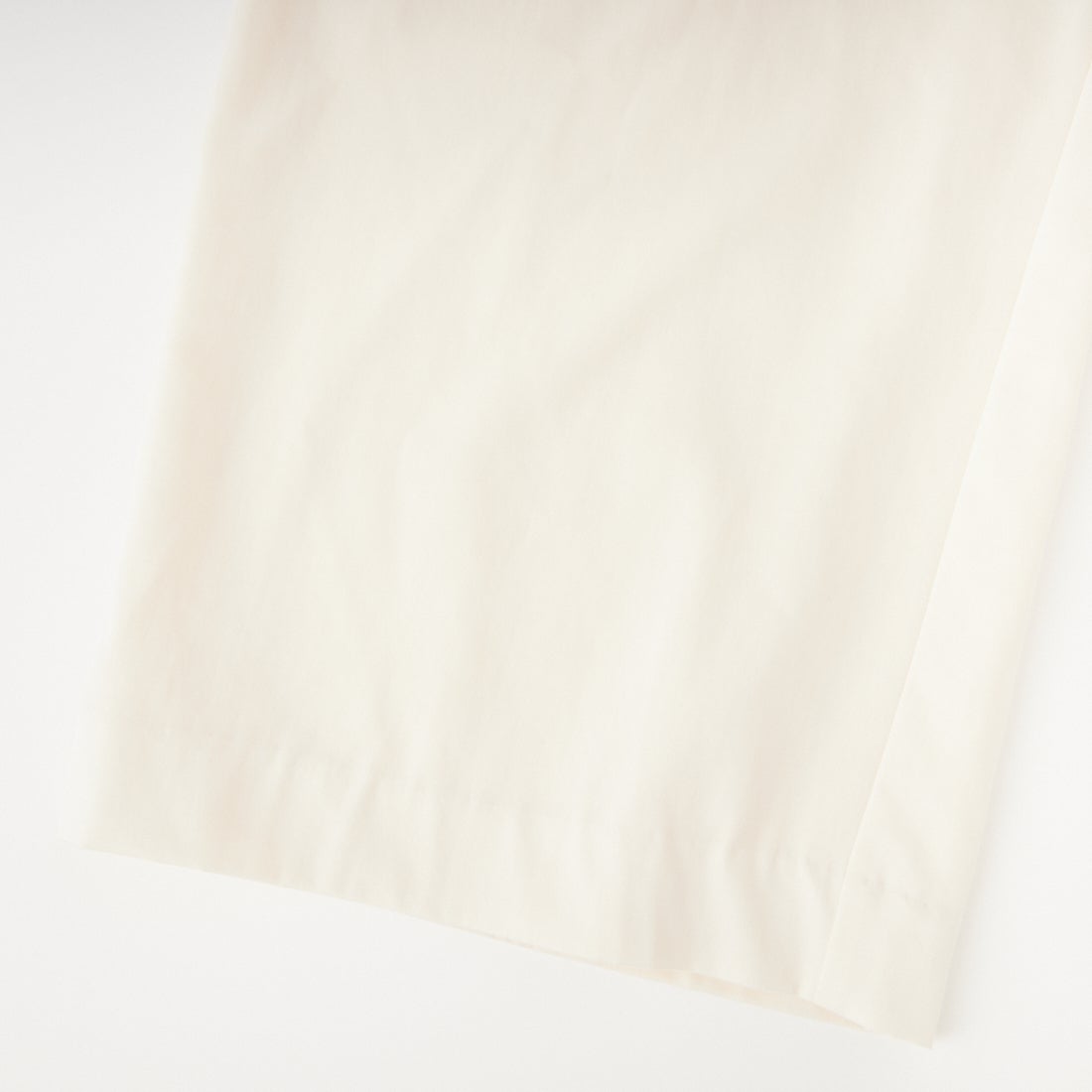 MICA&DEAL [マイカアンドディール] フィブリルタックパンツ [0126103031] OFF WHITE