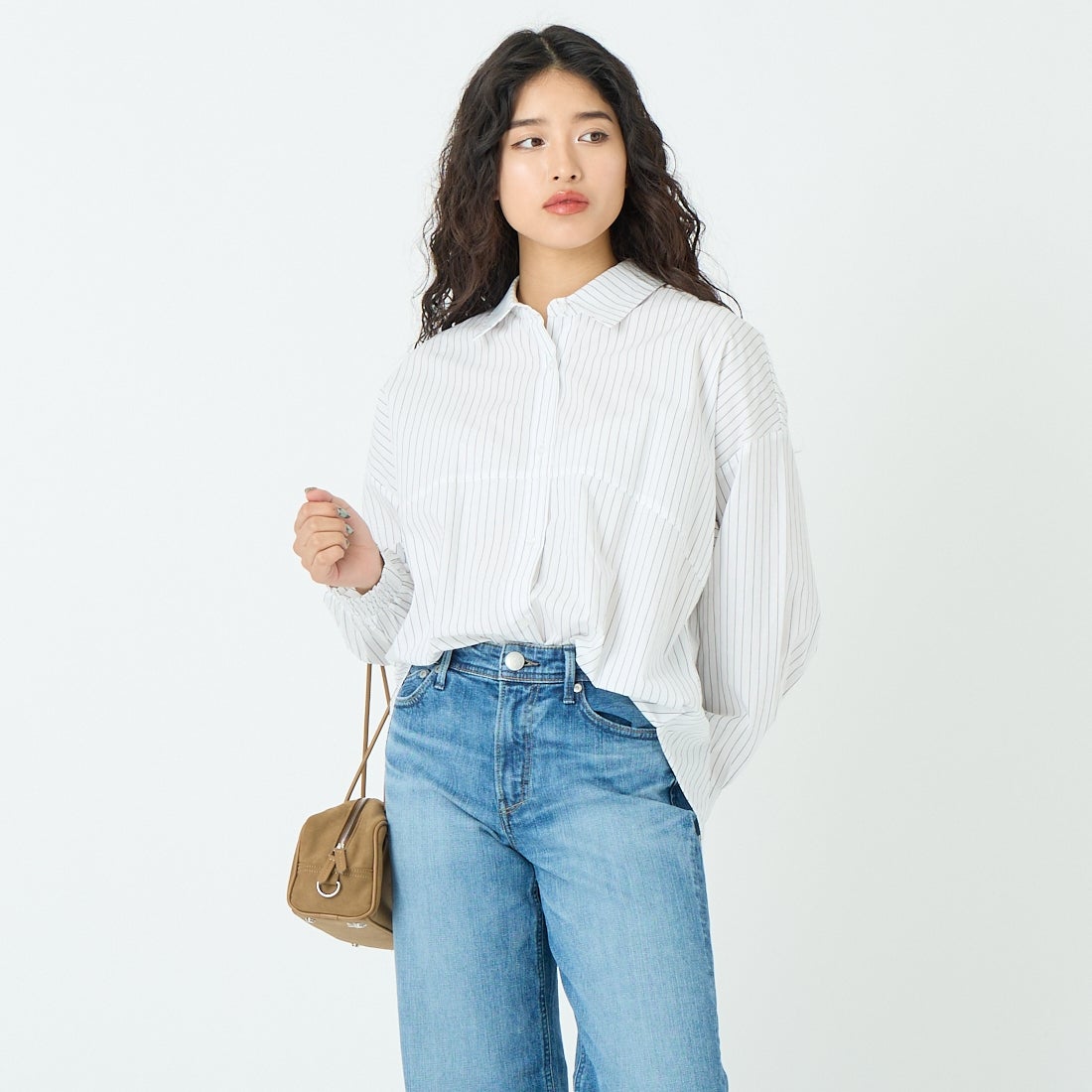 ｵﾌ/ﾌﾞﾗｯｸ&&モデル身長：162cm 着用サイズ：F&&