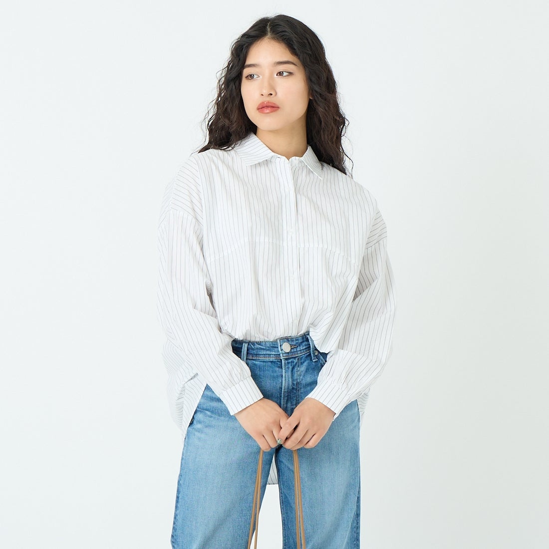 Jf Ready Made [ジェイエフレディメイド] コーマコットン オーバーギャザーブラウス [4126101] ｵﾌ/ﾌﾞﾗｯｸ &&モデル身長：162cm 着用サイズ：F&&