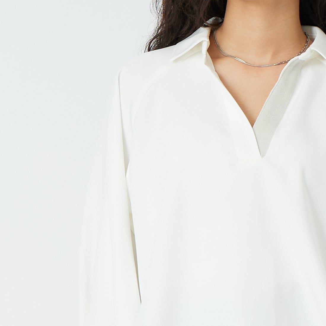 Jf Ready Made [ジェイエフレディメイド] パウダーストレッチ スキッパーブラウス [4126104] ｵﾌﾎﾜｲﾄ &&モデル身長：162cm 着用サイズ：F&&