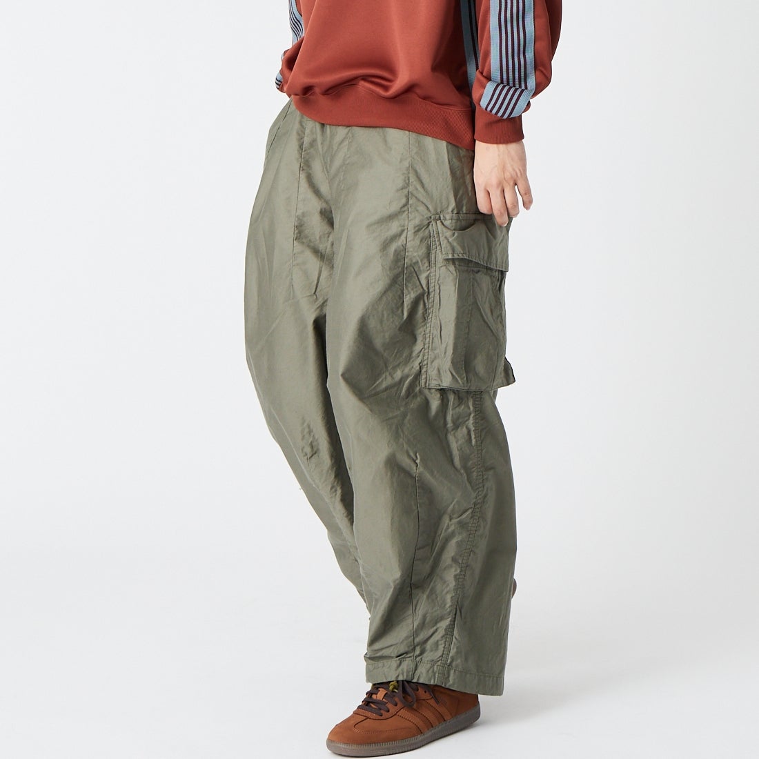 Needles [ニードルズ] BDUヒザデルパンツ [SX197] A OLIVE &&モデル身長：179cm 着用サイズ：S&&