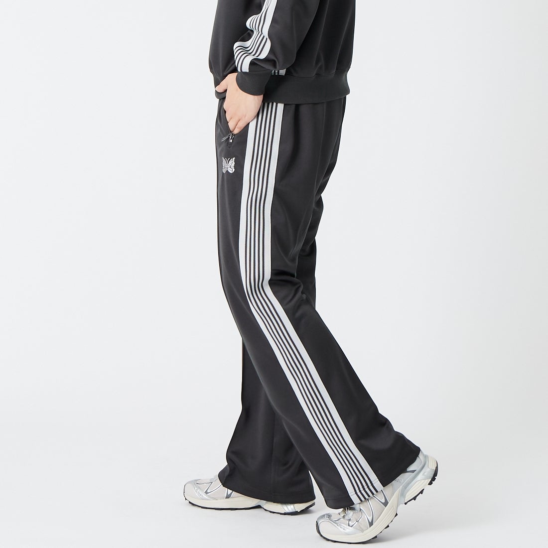 Needles [ニードルズ] ブーツカットトラックパンツ [SX408] C CHARCOAL &&モデル身長：179cm 着用サイズ：M&&