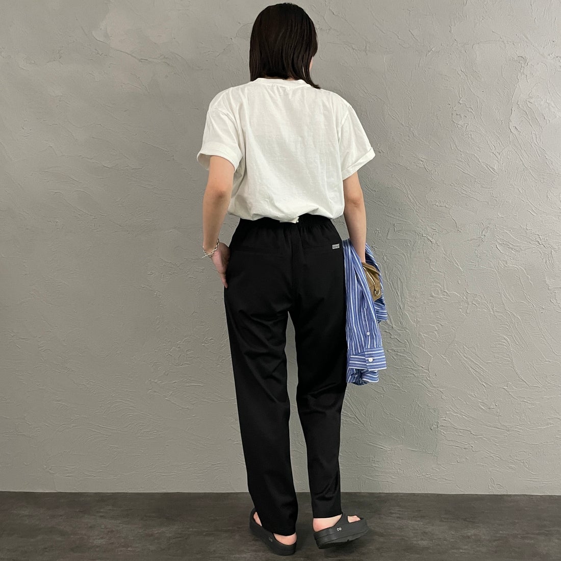 GRAMiCCi [グラミチ] 別注 ストレッチギャバジン エブリデイパンツ [GUP6-S2015-JF] BLACK &&モデル身長：160cm 着用サイズ：S&&