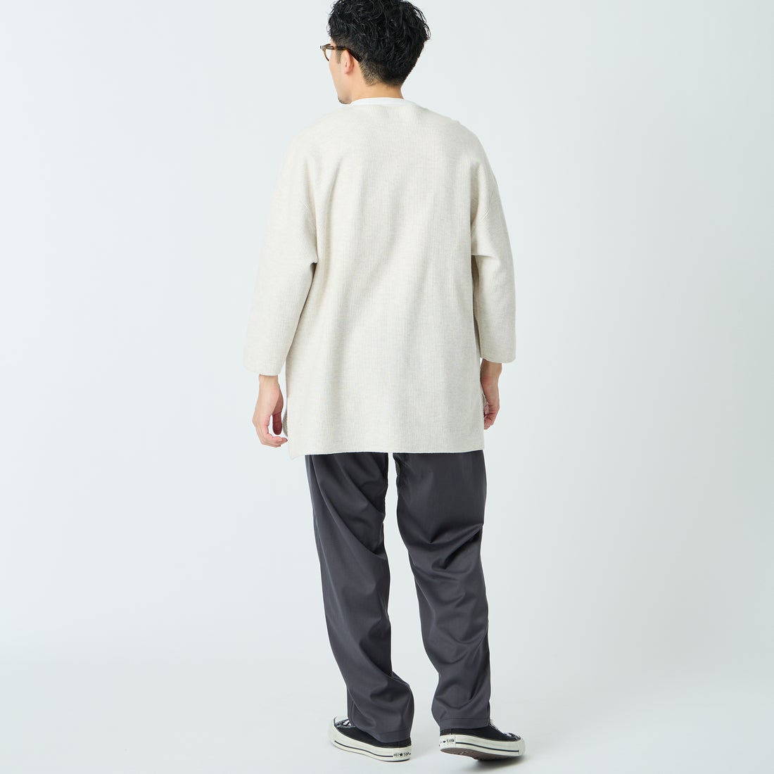 GRAMiCCi [グラミチ] 別注 ストレッチギャバジン エブリデイパンツ [GUP6-S2015-JF] CHARCOAL &&モデル身長：168cm 着用サイズ：L&&