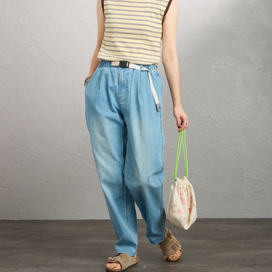 GRAMiCCi [グラミチ] 別注 ストレッチデニム エブリデイパンツ [GUP6-S2014-JF] MEDIUM USE &&モデル身長：158cm 着用サイズ：S&&