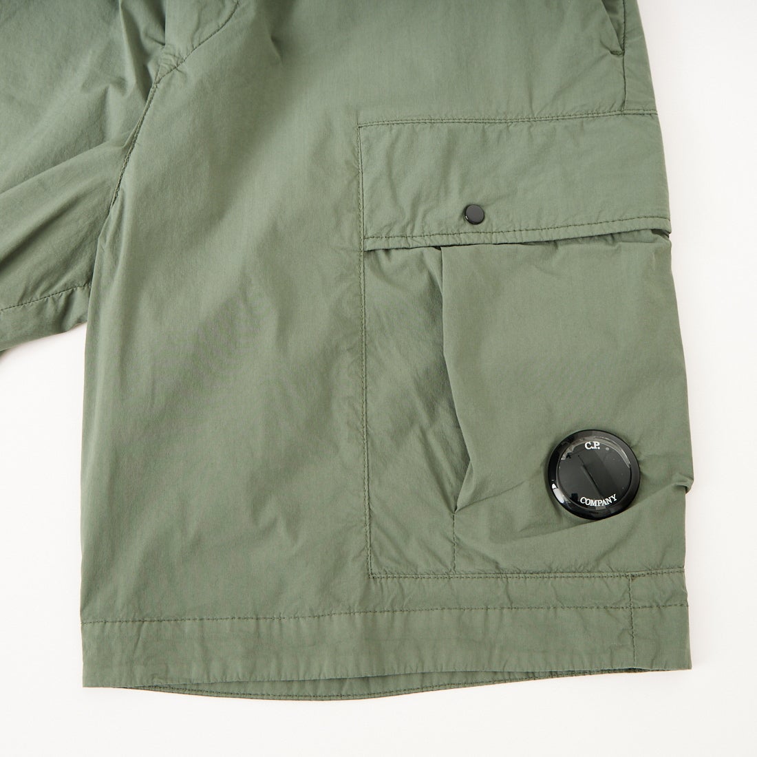 C.P.COMPANY [シーピーカンパニー] 50 FILI STRETCH バミューダカーゴショーツ [20CMBE254A] 668 LAUREL
