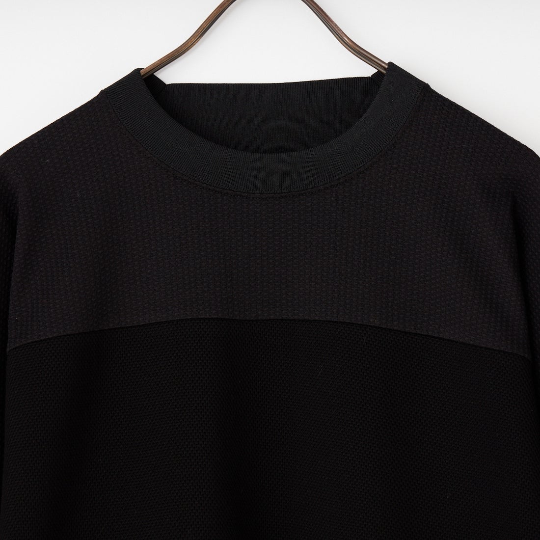 White Mountaineering [ホワイトマウンテニアリング] ラグランオーバーサイズプルオーバー [BK2671504] BLACK