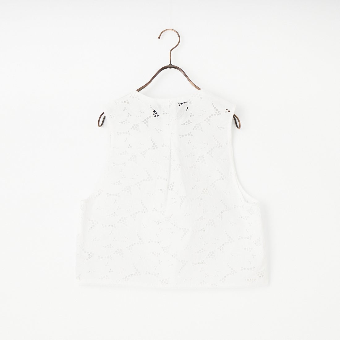 TICCA [ティッカ] フラワーレースベスト [TBFS-132] WHITE