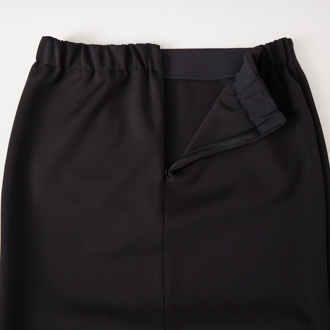 MICA&DEAL [マイカアンドディール] Iラインスカート [0126102017] BLACK