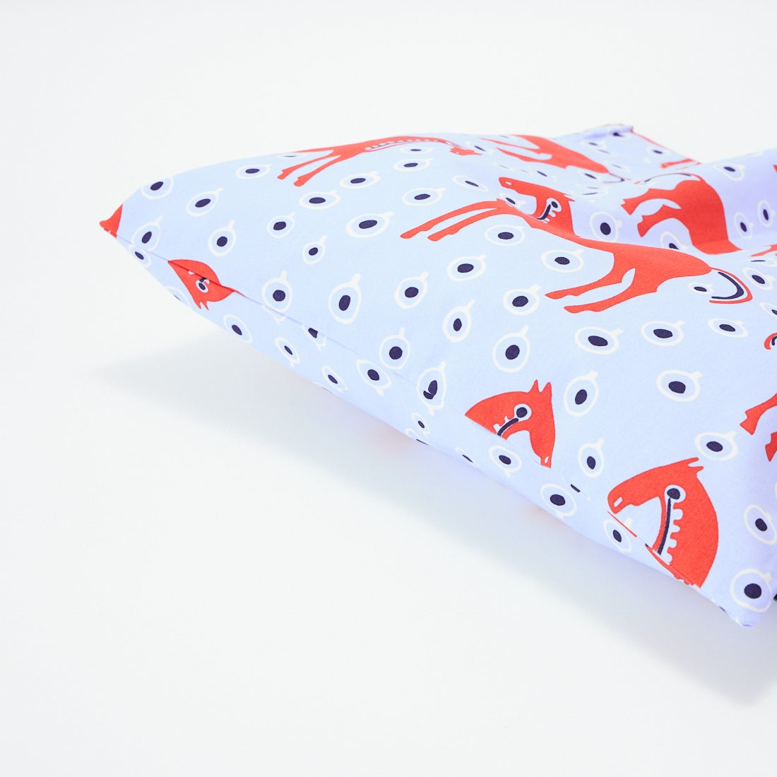 marimekko [マリメッコ] Musta Tamma トートバッグ [52263-4-75356] 75 ﾚｯﾄﾞ