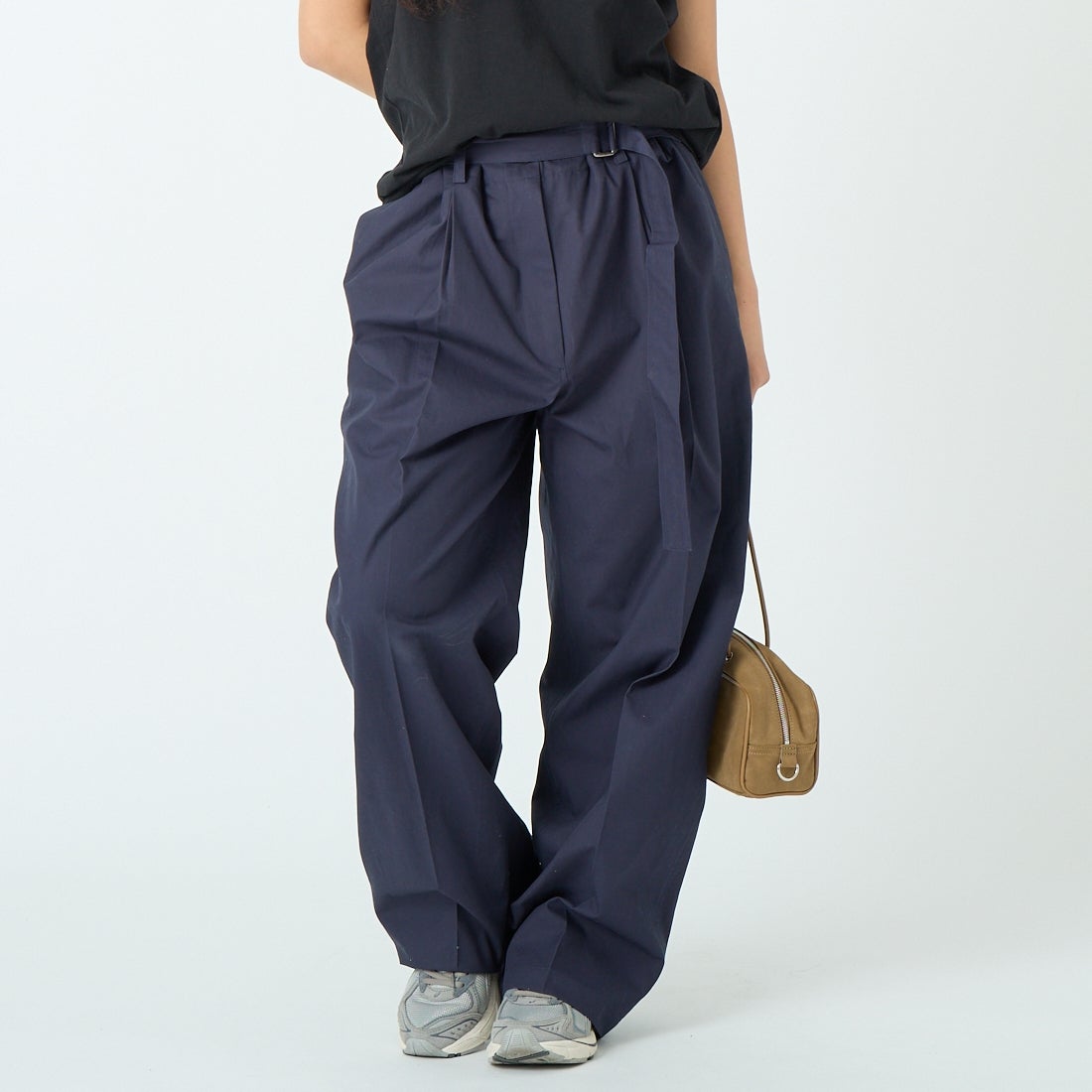 NAVY&&モデル身長：162cm 着用サイズ：2&&