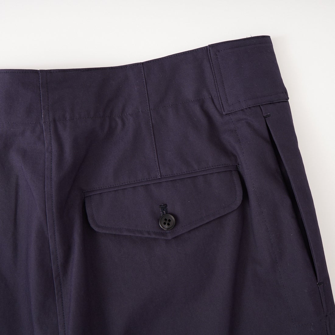 SOPHIE TALKS ABOUT THE WEATHER [ソフィートークスアバウトザウェザー] BELTED PANTS COTTON [COM-26S-PA01] NAVY