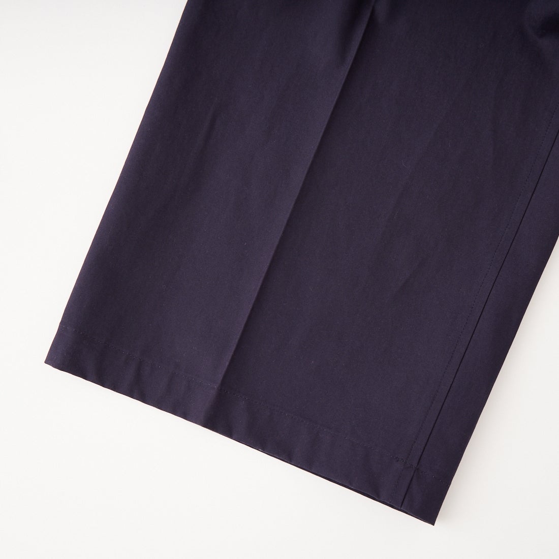 SOPHIE TALKS ABOUT THE WEATHER [ソフィートークスアバウトザウェザー] BELTED PANTS COTTON [COM-26S-PA01] NAVY